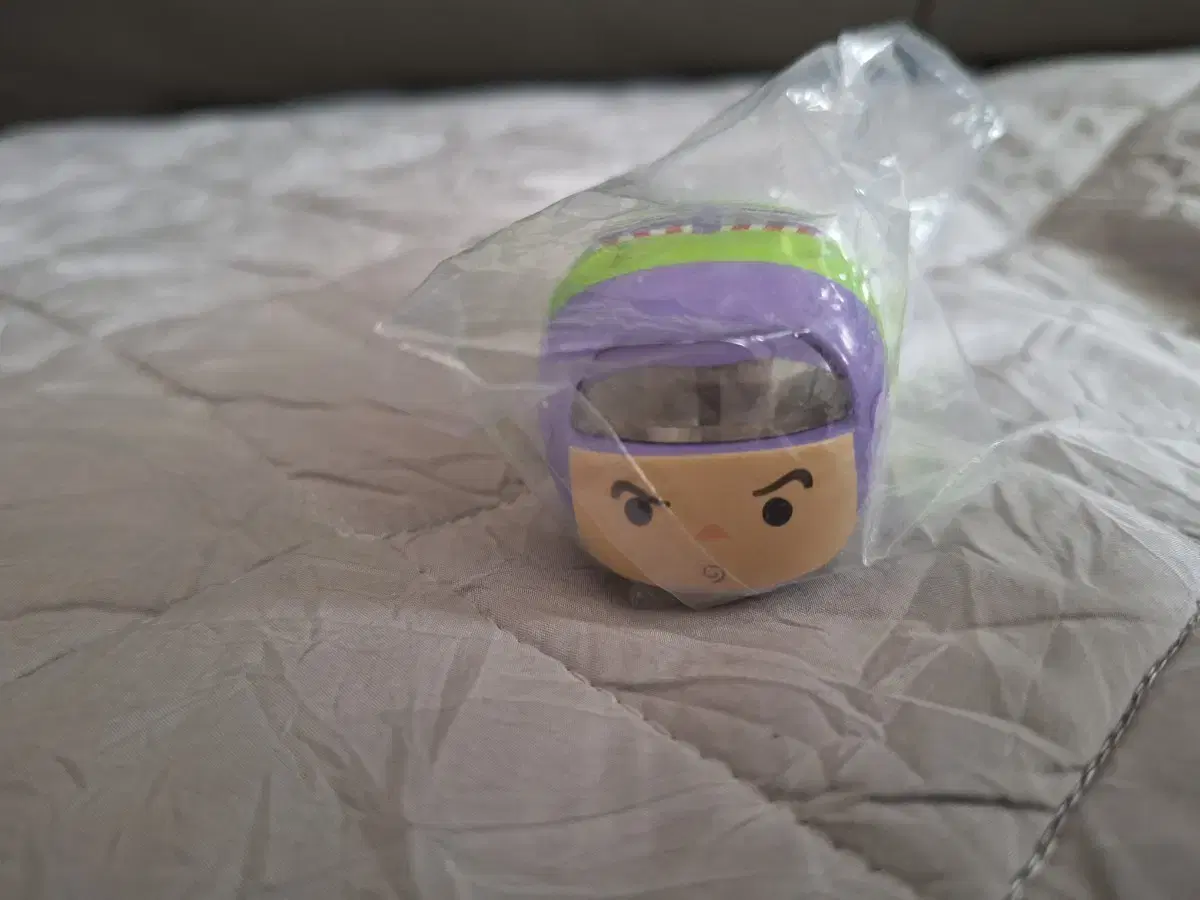 thumbnail-0